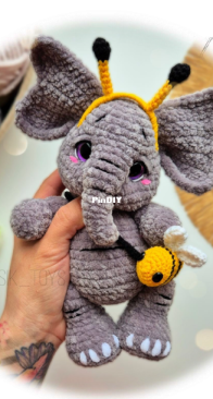 Vikusik toys - Viktoriya Kravchenko - Little Elephant  - English Translated