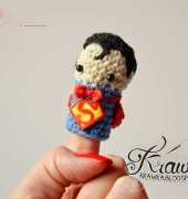 Kamila Krawka Krawczyk - Superman Finger Puppet Pattern - Free