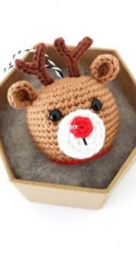 Stitch by Fay - Fay Lyth - Reindeer Ornament - Free