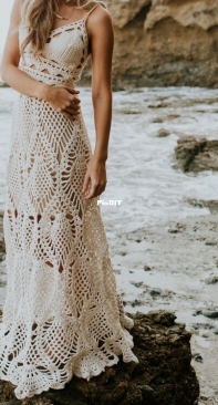 Namaste and Crochet - Dominique Calvillo - The Angel Skirt