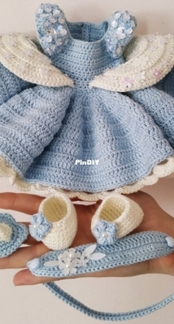 Crochet Pattern World - Annea Leolea / Anealeolea - Cinderella Outfit