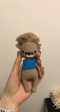 Crochet cat