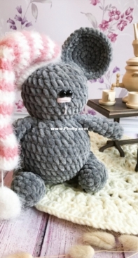 Evgenia knitted toys - Evgenia Gavrilova - Mouse with hat - Мышка в шапочке - Russian
