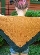 Skoutari Beach Shawlette by Maria Zilakou-Free