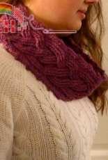 Noelle Stiles - Cotswolds Cable Cowl