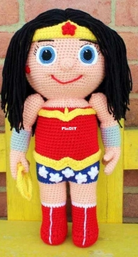 Made by Mary - Mary Smith - Wonder Woman Sweetie - Wonder Woman vriendje - Dutch - Translated