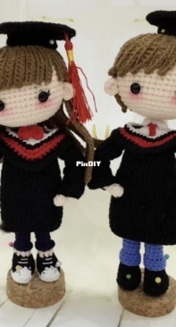 Bai Yang Handmade - Graduation Couple - Chinese - English Translation