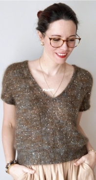 Glamorous tee by Viktória Kun-Tomán