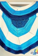 Biscottes Pinwheel Coat/Jacket by Louise Robert/Les Laines Biscotte-Free