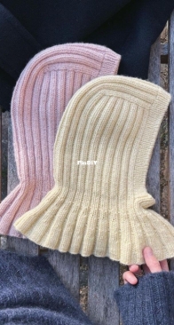 Sunday Balaclava - Petiteknit - Englisch