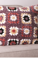 Yarnspirations - Bernat - BRC0520-025914M - Pretty Granny Square Crochet Pillow - Free