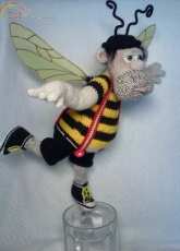 Crochet toy-Beer flies
