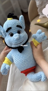 Patterns Fly / Teddy knitted - Easy Crochet Love - Daria Kiseleva - Genie - Original English Pattern