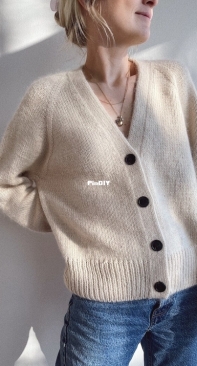 Champagne Cardigan by Mette-Wendelboe Okkels - PetiteKnit - English