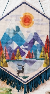 Run to the Hills by Jody Rice of Satsuma Street from Cross Stitch Crazy 226 PCS + XSD