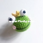 CatKnit - Catharina U - Crocheted Frog - Free