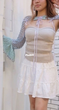 inmyimajination - Janelle Hung - Fei Shrug
