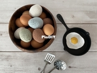 Off the Beaten Hook - Lindsey Roe - Eggs