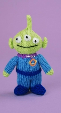 WoolyMcWoolFace - Pizza Planet Alien - English