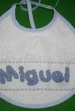 Babero Miguel