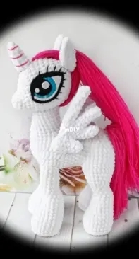 Magnolia Toys - Maria Shturnikova - Pony the Unicorn