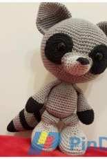 Eserehtanin - Nina Engholm - The Silent Raccoon - Free
