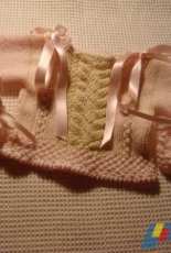 Baby sweater and booties (4)