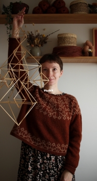 Pavuk Pullover by Teti Lutsak