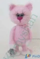 Jasmine - Yanina Kamyshan - Missy the Cat with her mouse - English translated
