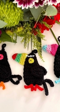 Essiebirdies - Esther Vogelaar - Toucan keychain - Free