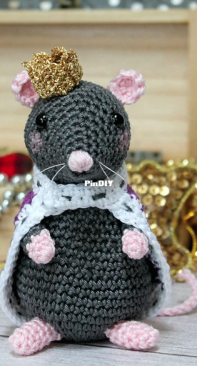 Keep Calm and Crochet On UK / KCACO.UK - Reginald the Royal Rat