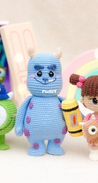 Ateliê Ponto Baixo - Ingrid de Castro Leite  -  E Book Monstros S A - Portuguese