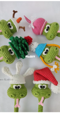 KnitToys - Tatyana Medvedeva - Татьяна Медведева - Hats for snakes - Шапки для змеек Новогодние  - Russian
