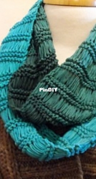 Sol Degrade Dropped-Stitch Infinity Scarf by Melissa Poon-Free