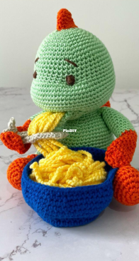 Sevda Bebek - Sevdatoyss - Meziyet  - Cute Dinosaur Eating Spaghetti
