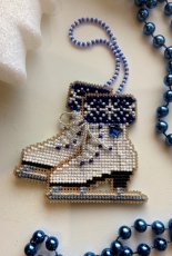 Ice Skates, Mill Hill MH18-9306