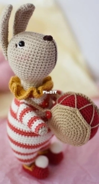 Bondo toys - Olya Bondareva - Оля Бондарева - Bunny with a drum - Зайчик с барабаном - Russian