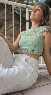 Hippy Daze - Alanna Miall - Gaia top