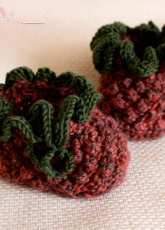 Cone Baby Booties by Julia Noskova/LOasi della Maglia