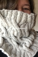 Whirling Winds Cowl by Susan Brown-Free