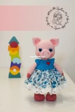 Yana Dym Sky - Yana Dymskaya - Miss Piggy - Russian - Translated - Free