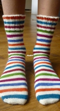 Les chaussettes dOlympienne by Sarah Mombert-French-Free