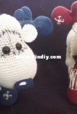 2 christmass reindeers