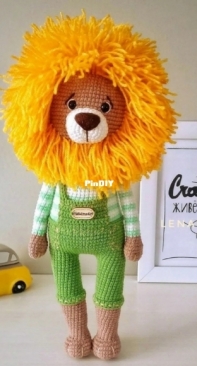 Lenabusinka - Elena Bedritskikh - Елена Бедрицких - Lion in suit - Russian - Free