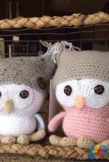 Winston the owl by Xuan Guyen. English pattern