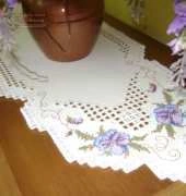 table runner pansy hardanger-supplement labores del hogar