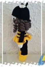 Un monde en crochet- Lidia K - Honey Bee -  French