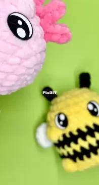 Kayte Dids - Kayte Marchese - Fattie Patterns: Bee and Axolot