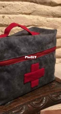 Urgency case from a vanity pattern