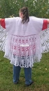 Copper Llama Studio- Jamie Payne- 1409 Crochet Pineapple Swing Cardigan